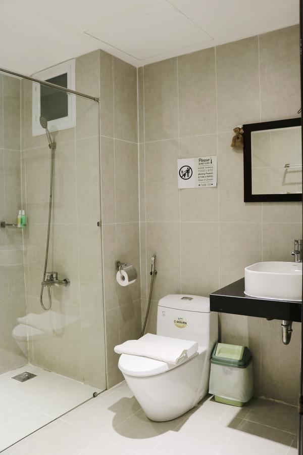 Suite Travelers Inn Ho Chi Minh City Bagian luar foto