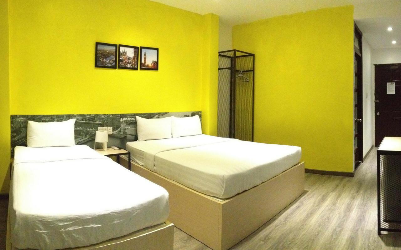 Suite Travelers Inn Ho Chi Minh City Bagian luar foto